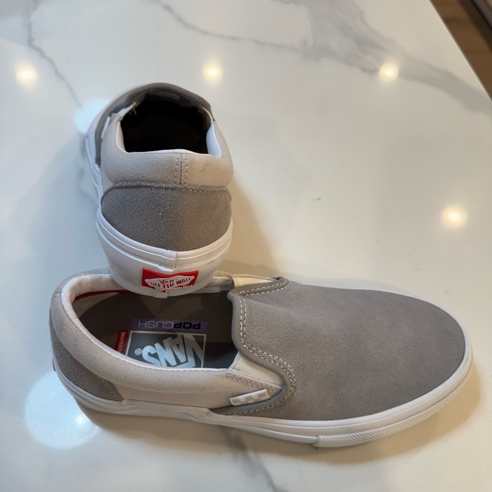 Brand New Vans slip on Skate Pro brand new cloud grey size 5.5 mens